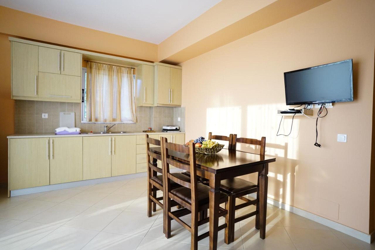 Apartments Vila Emiliano Borsh Exterior foto